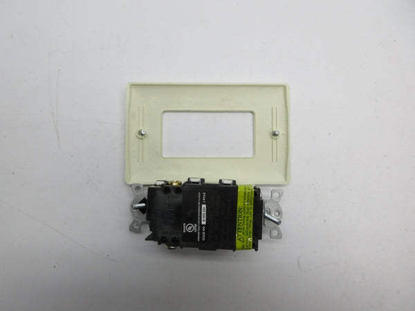 HUBBELL GF20WLA 125V 20A NSMP