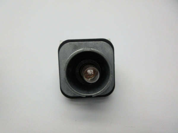 ALLEN BRADLEY 800T-Q24 SER. U (WH) NSMP