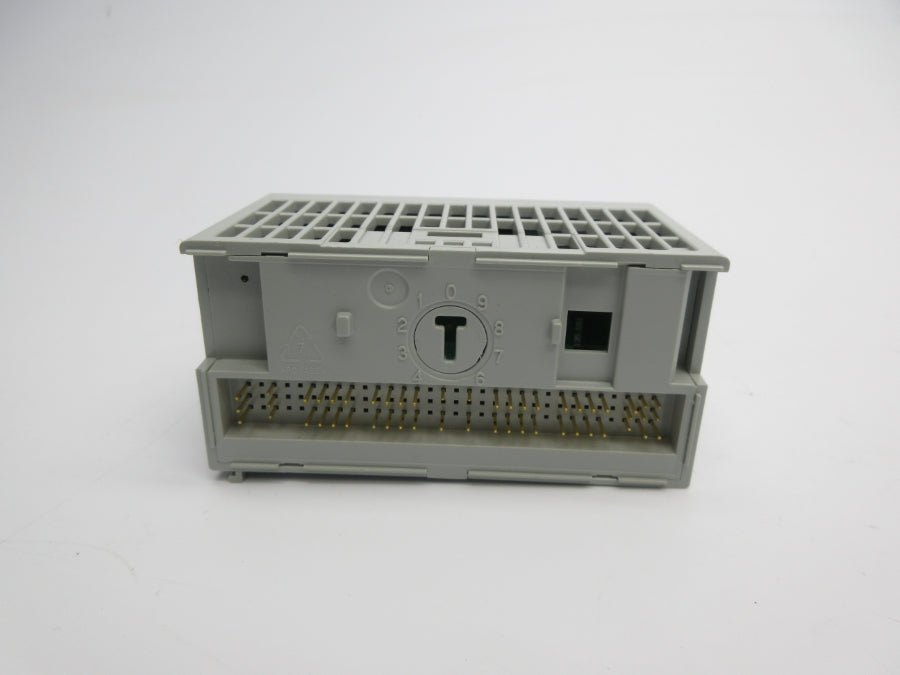 INDUSTRIAL SPARE PART 1794-IE8XOE4 SER. A F/W A 24VDC REV. B02 NSMP