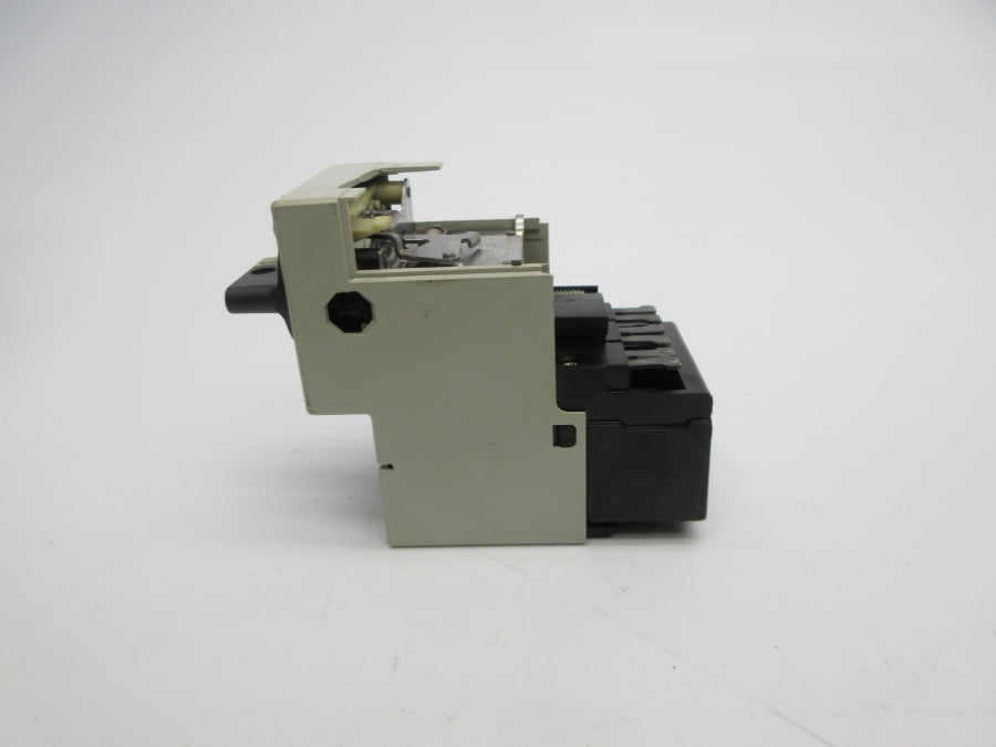 TELEMECANIQUE LB1-LB03P 690VAC NSNP