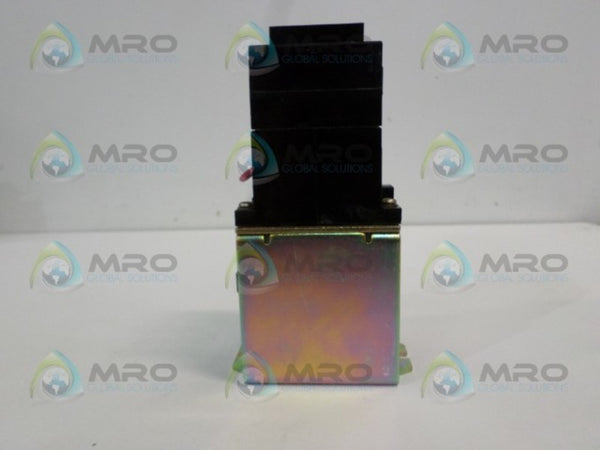 ALLEN BRADLEY 700DC-P600Z24 SER. A AC RELAY UNMP