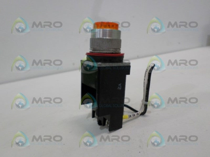 INDUSTRIAL SPARE PART 800MR-P16 SER. D ORANGE PUSH BUTTON UNMP