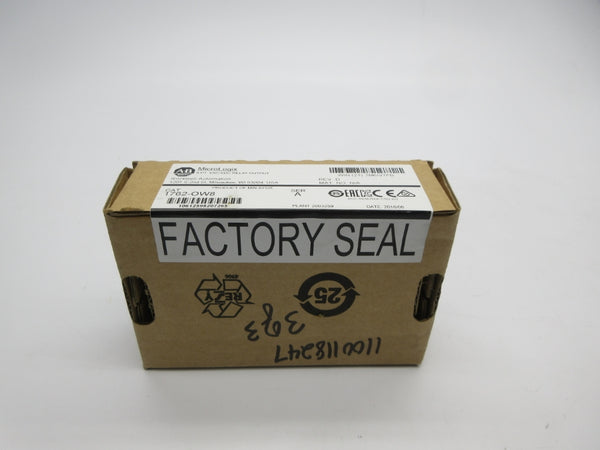 ALLEN BRADLEY 1762-OW8 SER. A DATE: 2018 NSFS