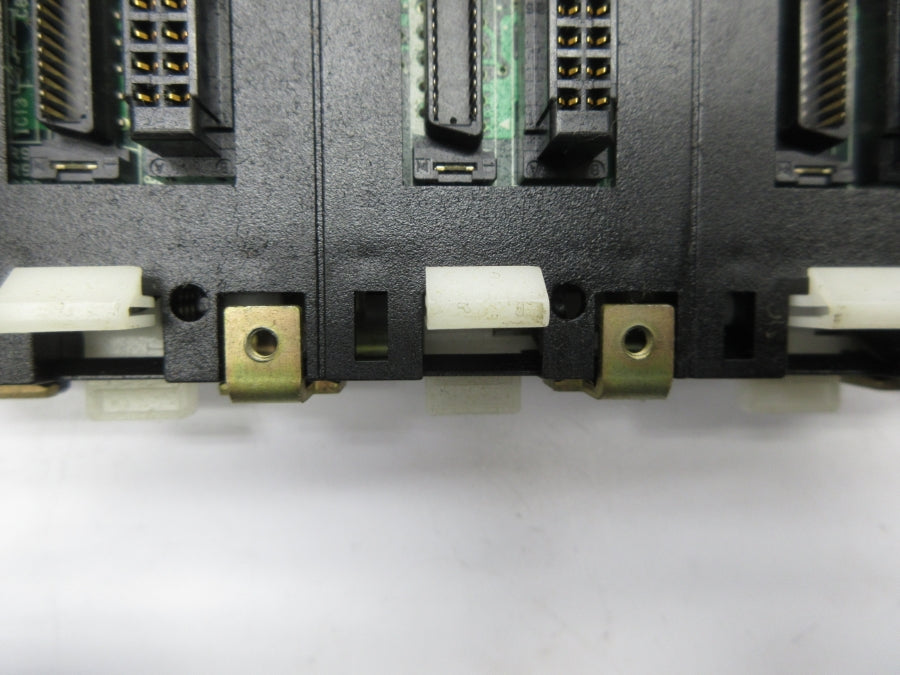 OMRON CS1W-BC083 UNMP