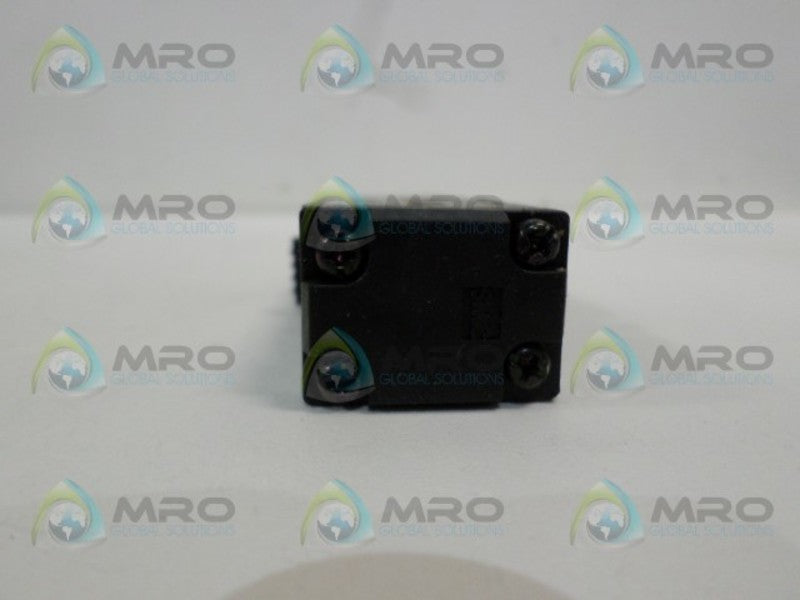 SMC NVS2100-5FB AIR VALVE UNMP