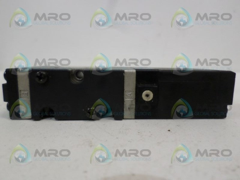 SMC NVFS2100 SOLENOID VALVE UNMP