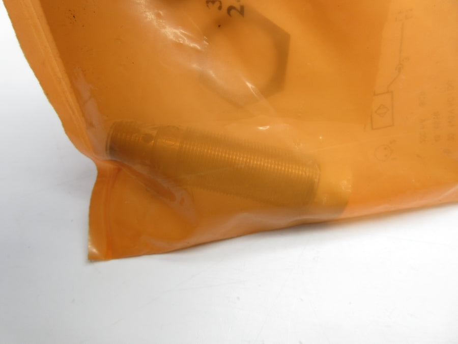 IFM EFECTOR IGC002 IGK2012-ARKA/M/LS-104AK 20-140VAC/DC NSMP