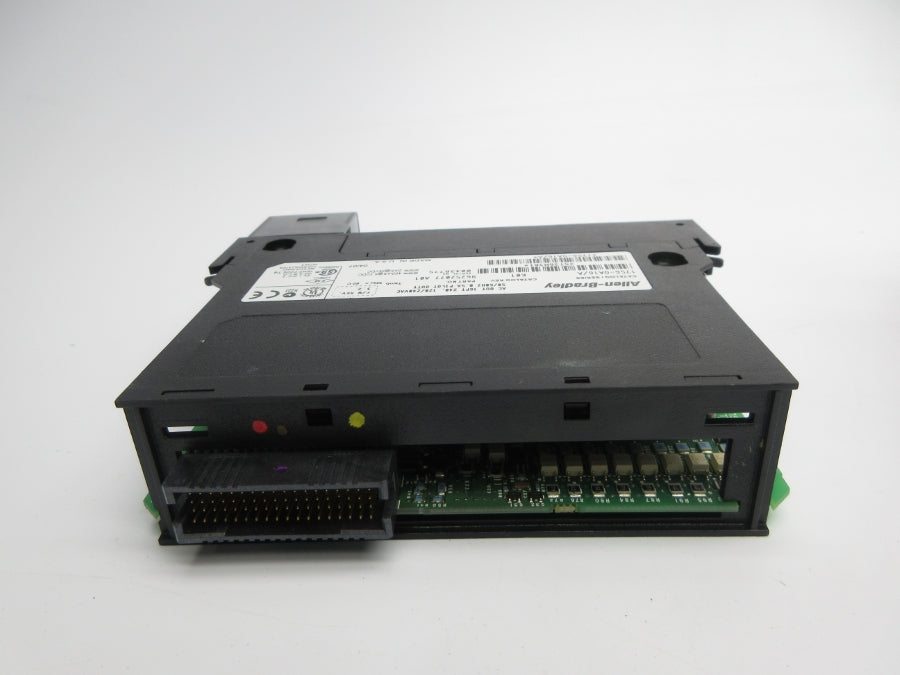ALLEN BRADLEY 1756-OA16 SER. A F/W 3.2 24VDC (NO DOOR) NSNP
