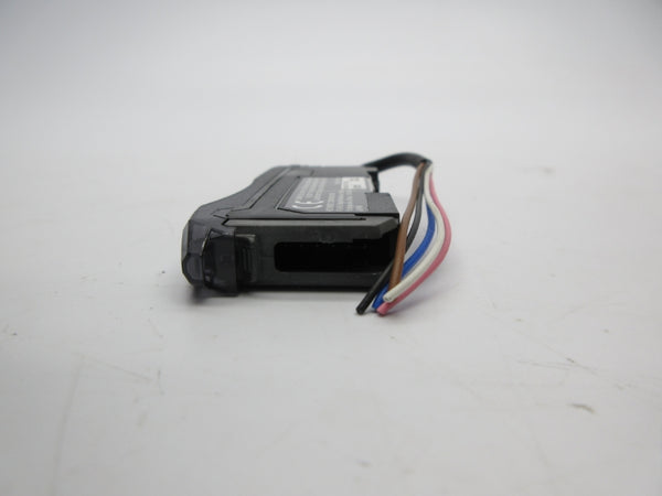KEYENCE LV-N11N 24V UNMP