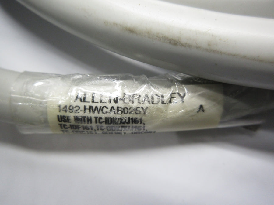 ALLEN BRADLEY 1492-HWCAB025Y SER. A NSNP