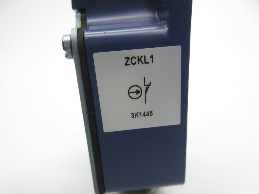 TELEMECANIQUE ZCKL1 240V 3A (AS PICTURED) NSNP