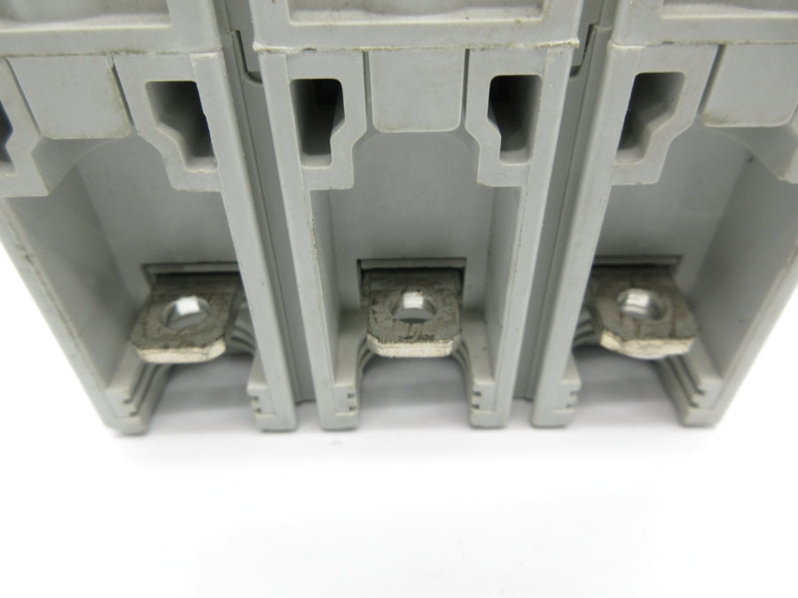 ALLEN BRADLEY 140G-H2X3 600V UNMP
