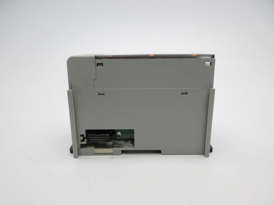ALLEN BRADLEY 1769-OA16 SER. A  F/W 3.1 120/240VAC NSMP