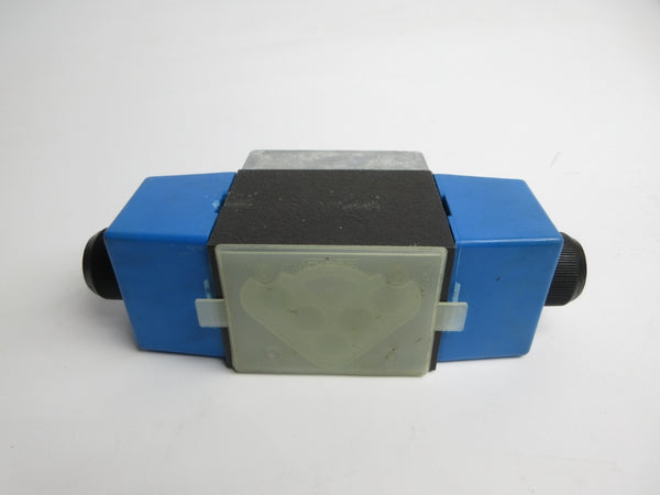 EATON DG4V4-013C-M-W-B5-10 02-337554 110/120V .85/.69A NSNP