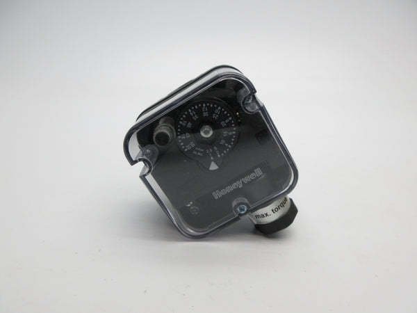 HONEYWELL C6097B3028 84449370 1-20INWC  NSMP