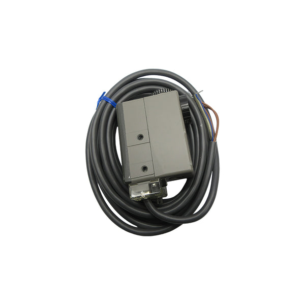 OMRON E3ML-M8E4G 10-30VDC NSNP