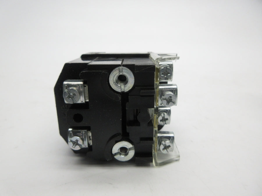 ALLEN BRADLEY 800T-16HRH2KB6AX SER. U 120VAC (WH) NSMP