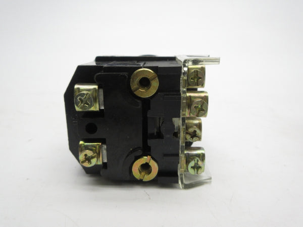 ALLEN BRADLEY 800T-16HX2KB6BX SER. U 120VAC (AS PICTURED) (WH) NSMP