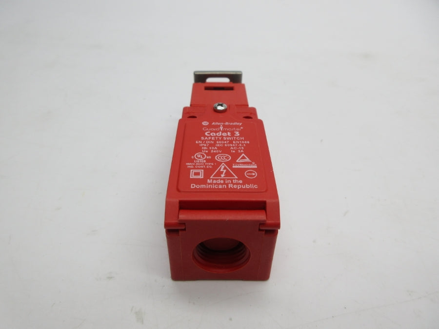 ALLEN BRADLEY 440K-C21061 SER. B 240V 10A (WH) NSMP