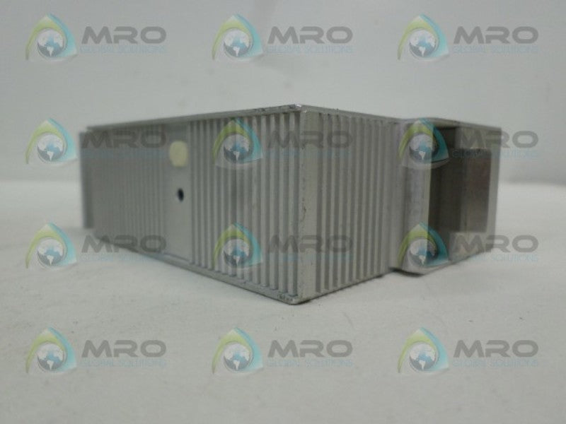 MOORE TCX/J10-20MVFS/4-20MA/12-42DC-RTB-FA THERMOCOUPLE TRANSMITTER UNMP