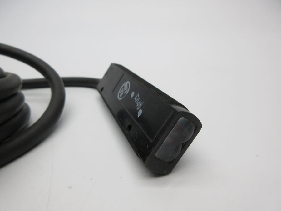 ALLEN BRADLEY 42SRU-6004 SER. B 20-132VAC/DC (BR/WH) NSMP