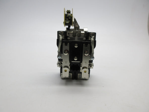 ALLEN BRADLEY 700-HG42A1-5 SER. B 120V NSNP