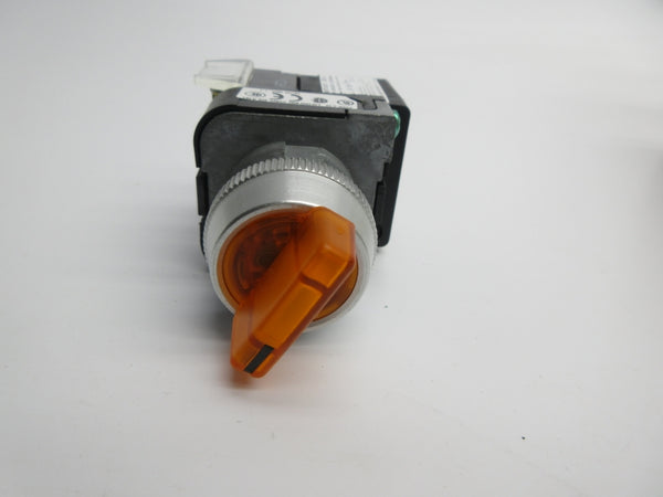 ALLEN BRADLEY 800T-2HAH2KB6AX SER. V 12-130VAC/DC (WH) NSMP