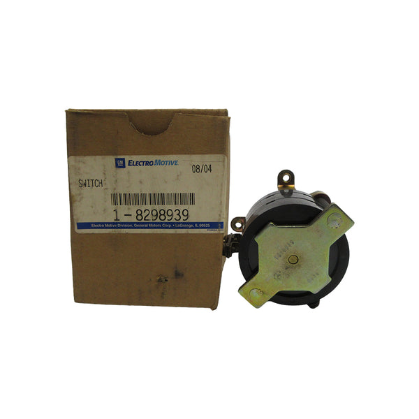 ELECTRO MOTIVE 1-8298939 230VAC 30A NSMP