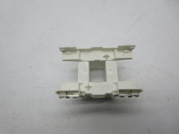 SIEMENS 3RT2926-5AT61 600V NSMP