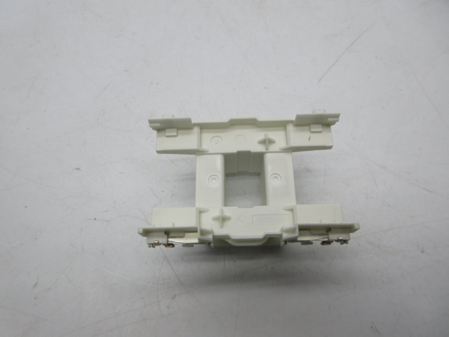 SIEMENS 3RT2926-5AT61 600V NSMP
