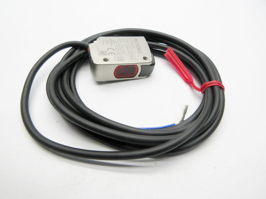 KEYENCE LR-ZB100P 10-30VDC NSMP