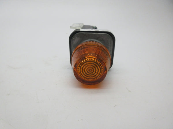 INDUSTRIAL SPARE PART 800T-R20A SER. U 240VAC/DC (WH) NSMP