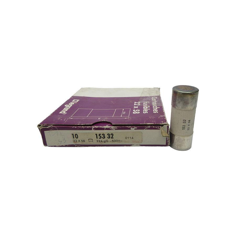 LEGRAND 15332 500V 32A (PKG OF 10) NSMP