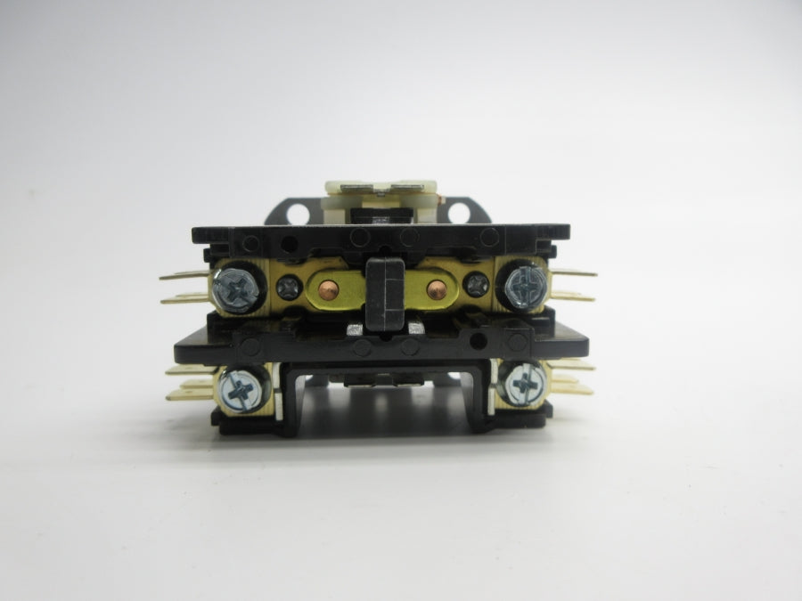 SQUARE D 8910DP11V14 SER. C 24V 20A NSNP