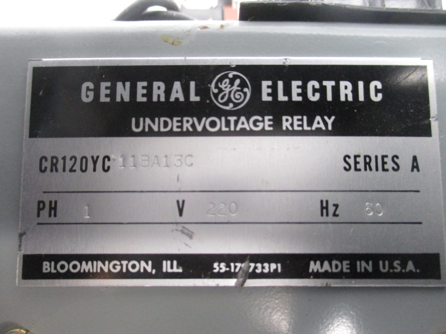 GENERAL ELECTRIC CR120YC11BA13C SER. A 220V NSNP