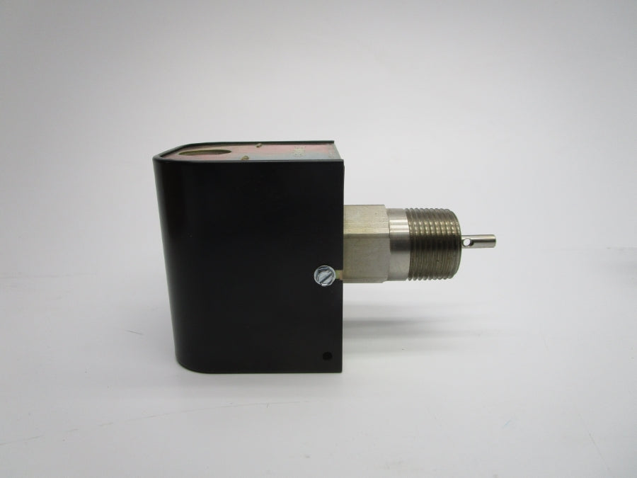 MCDONNELL & MILLER 114641 FS4-3S NSMP
