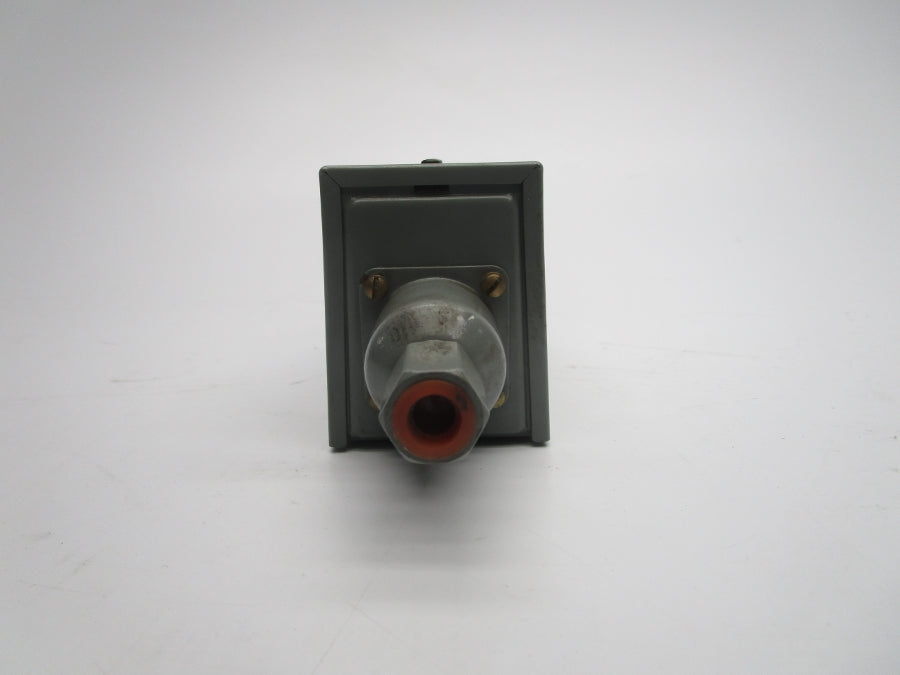 INDUSTRIAL SPARE PART 836-C7A SER. A 0-150PSI NSNP