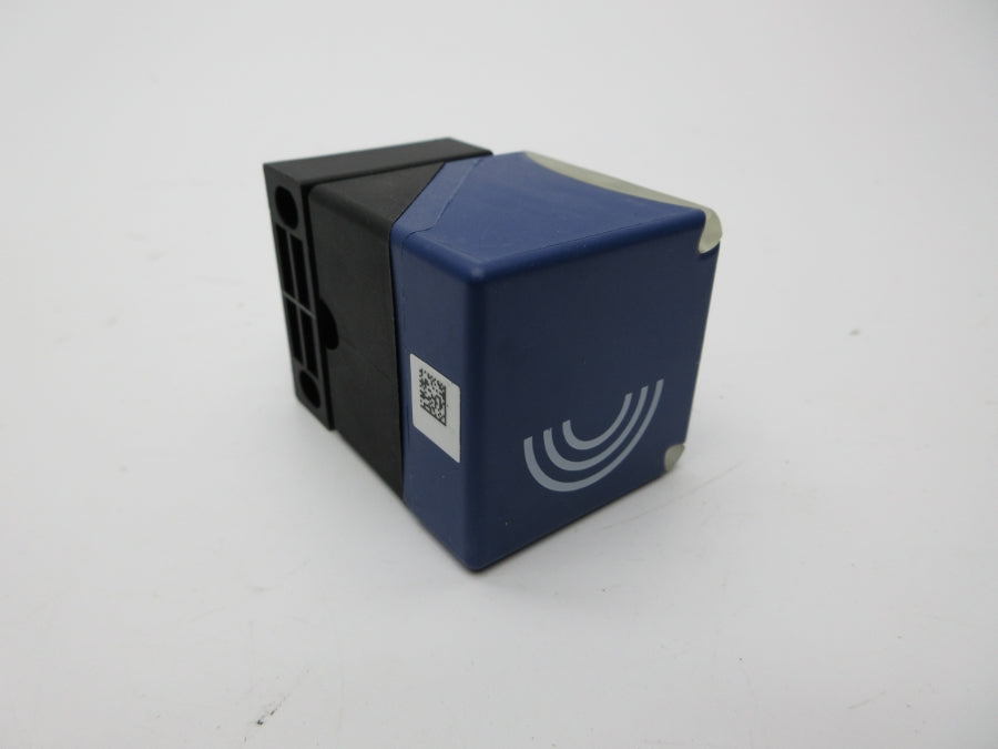 TELEMECANIQUE XS8C2A1NCM12 12-48V NSMP