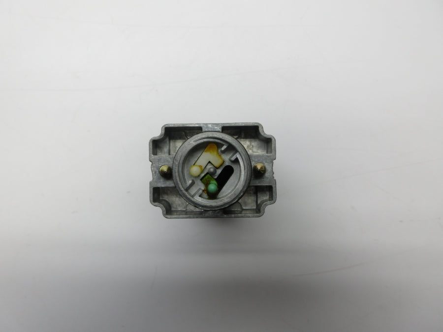 TELEMECANIQUE XD2-PA24 600V 10A (AS PICTURED) NSNP