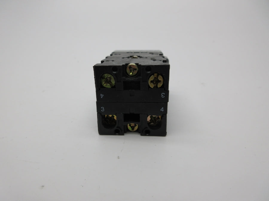 TELEMECANIQUE XD2-PA24 600V 10A (AS PICTURED) NSNP