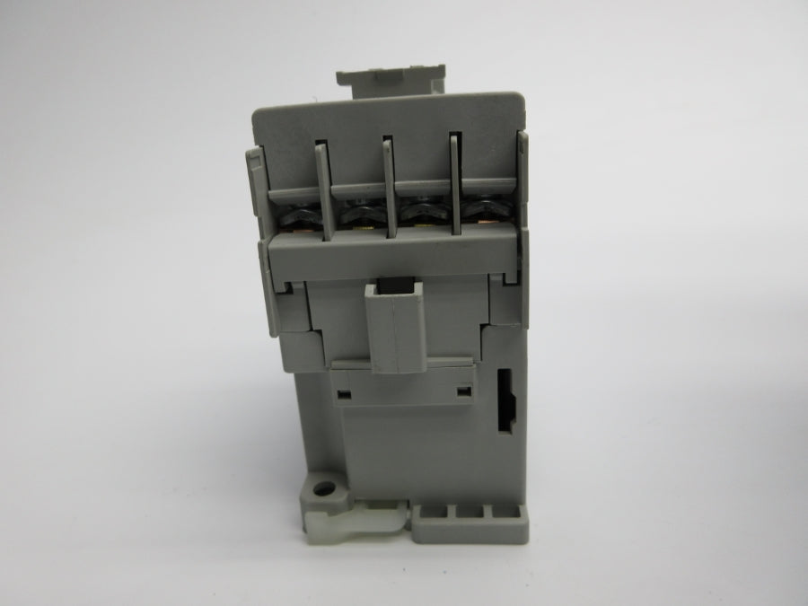 INDUSTRIAL SPARE PART 100-C23EJ200 SER. C 24VDC NSNP