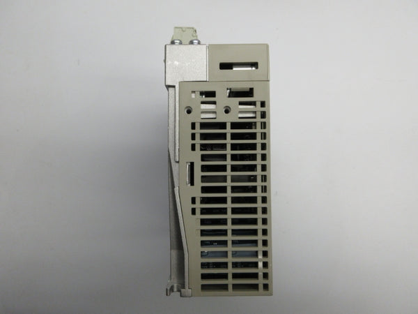 YASKAWA ELECTRIC SGDH-01AE 200-230V 2.0A NSNP