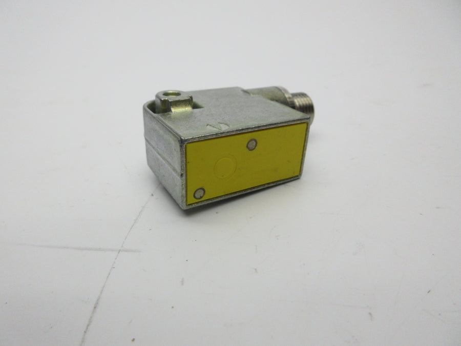 TURCK BIM-IKM-AZ3X2-B3131W/KLI3 20-250VAC NSNP