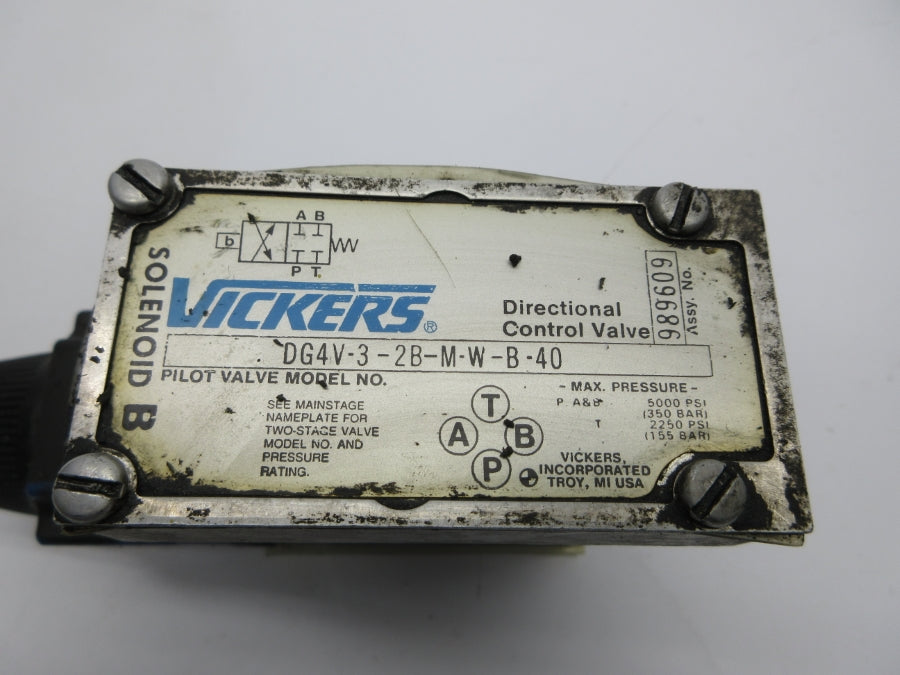 VICKERS DG4V-3-2B-M-W-B-40 989609 5000PSI UNMP