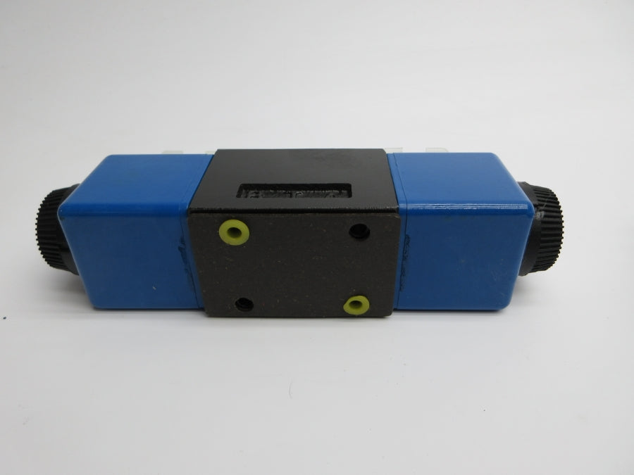 METARIS DG4V-3S-2N-M-U-B5-60 240527-111 110VAC NSNP