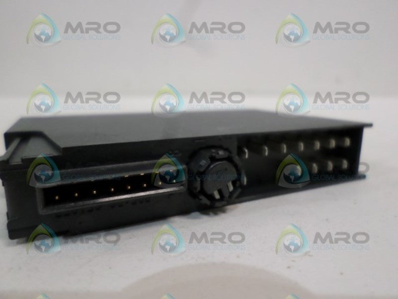 SIEMENS SIMATIC S7 6ES7132-4BB31-0AA0 OUTPUT MODULE NSNP