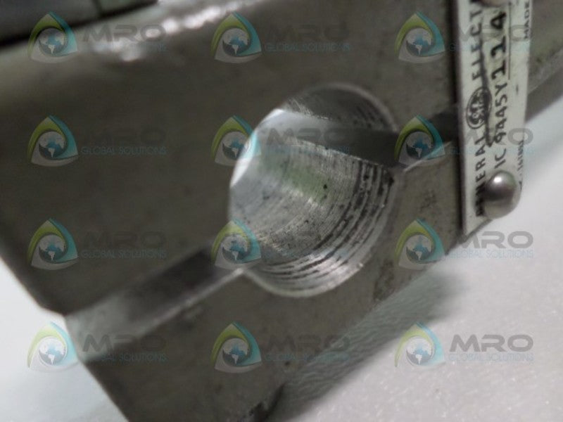 GENERAL ELECTRIC IC9445Y114 LIMIT SWITCH LEVER ARM ROLLER  UNMP