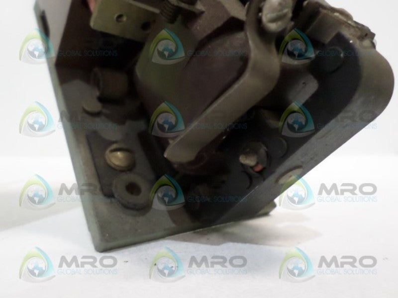 CLARK CONTROLLER 713UPD UNMP