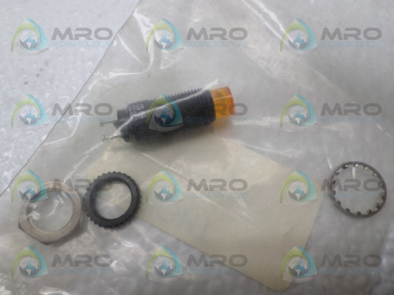DIALIGHT 249-8072-3333-504 YELLOW INDICATOR LIGHT  NSMP