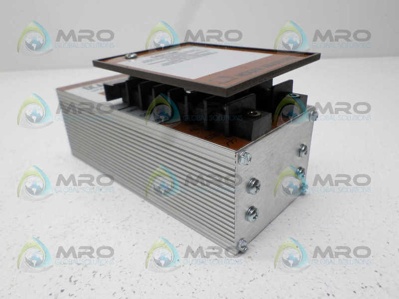 MOORE DCA/4-20MA/DH1L1/117AC-10A-AD-TX DC CURRENT ALARM NSNP